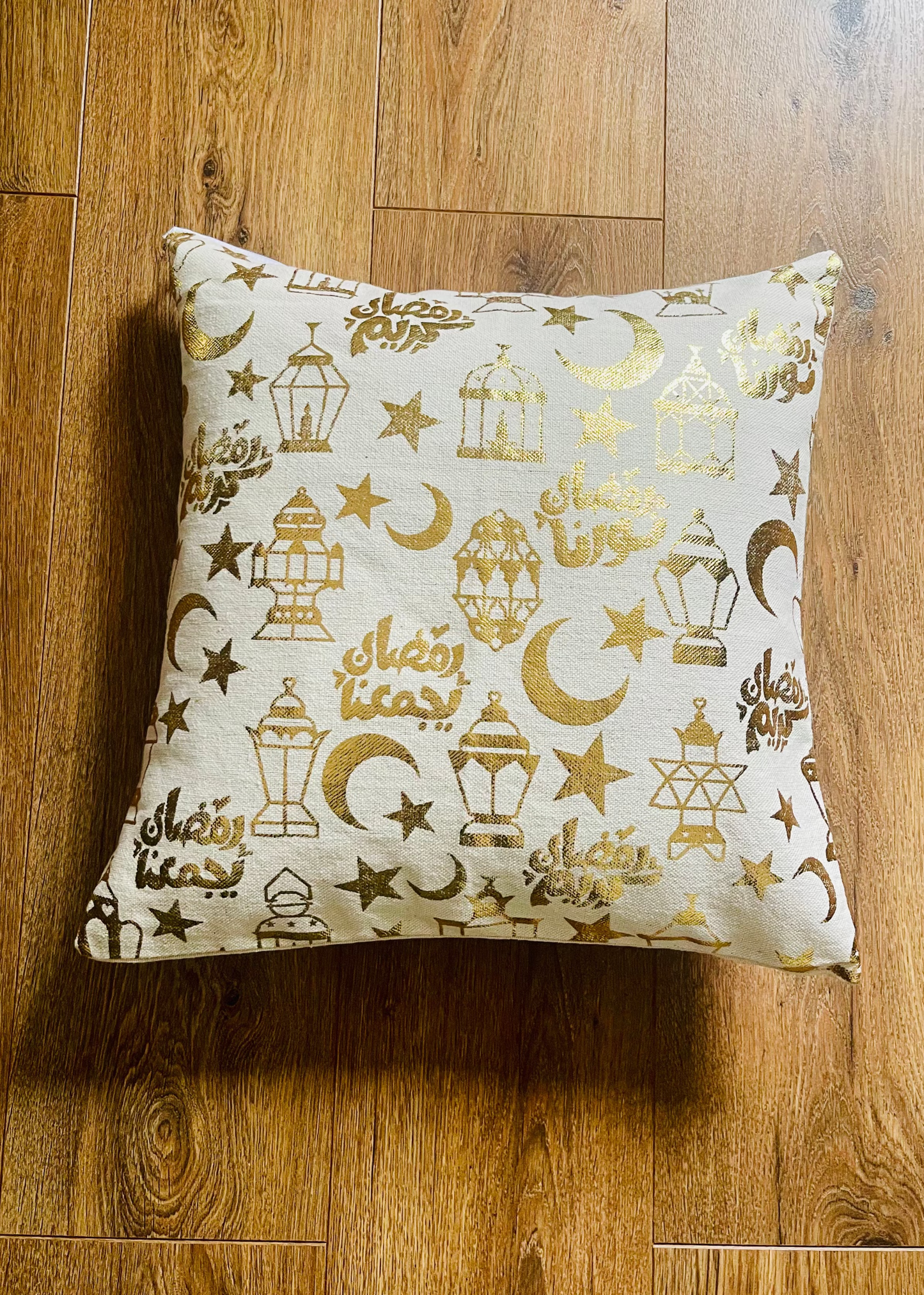 Ramadan Cushion Cover – Golden Lantern & Crescent Design