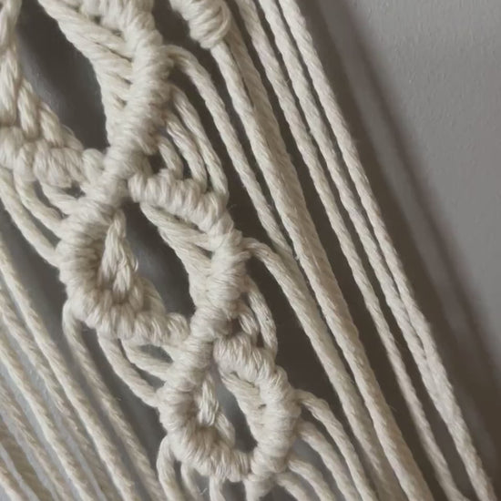 Video showcasing the handmade Islamic macrame wall hanging set with crescent moon, Ramadan Kareem and star designs.